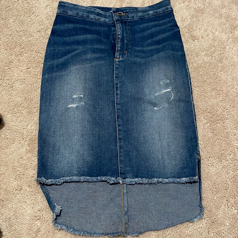Bebe jean skirt